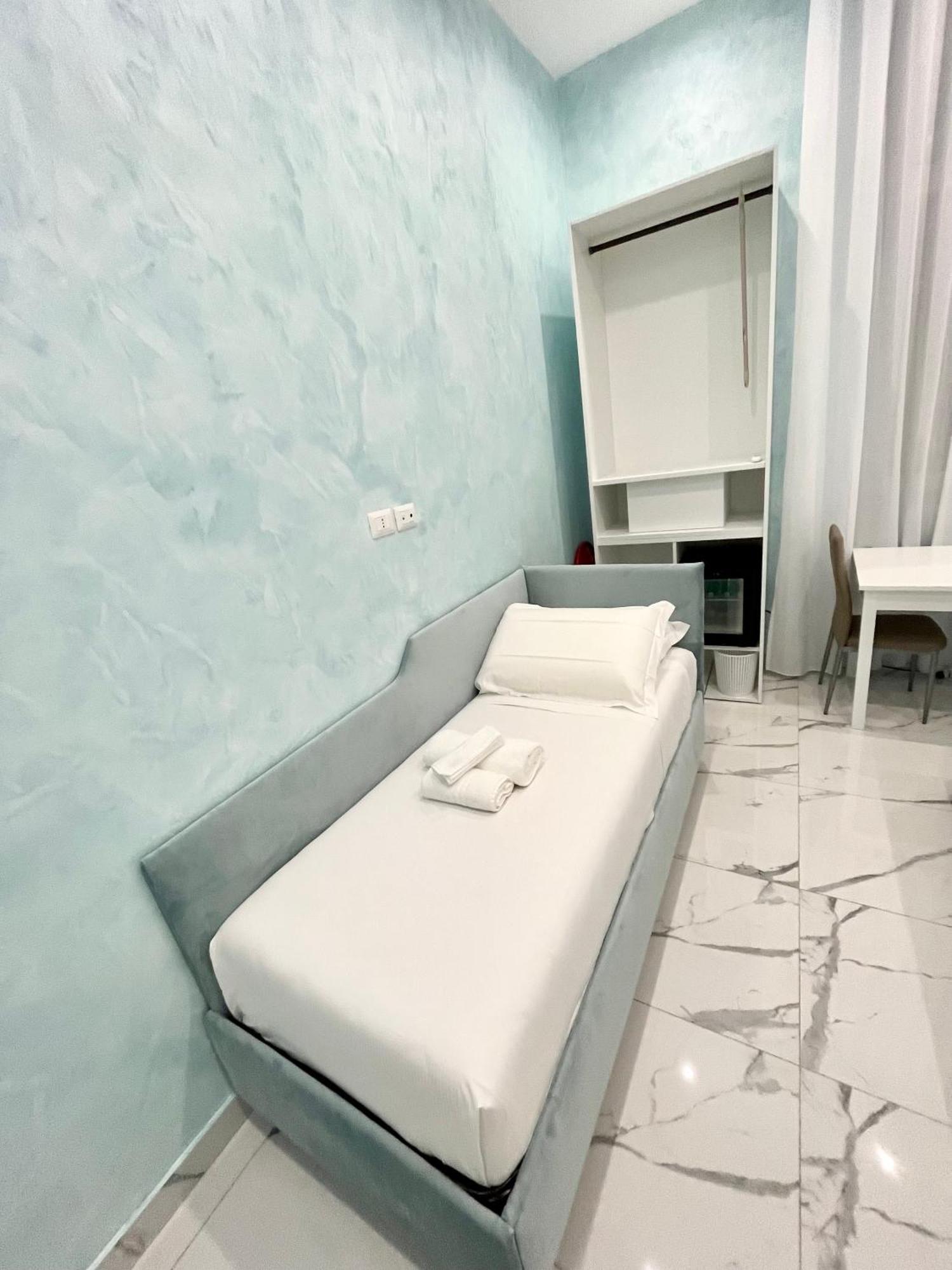 Bed and Breakfast Duomo Miradois 152 Napoli Екстер'єр фото
